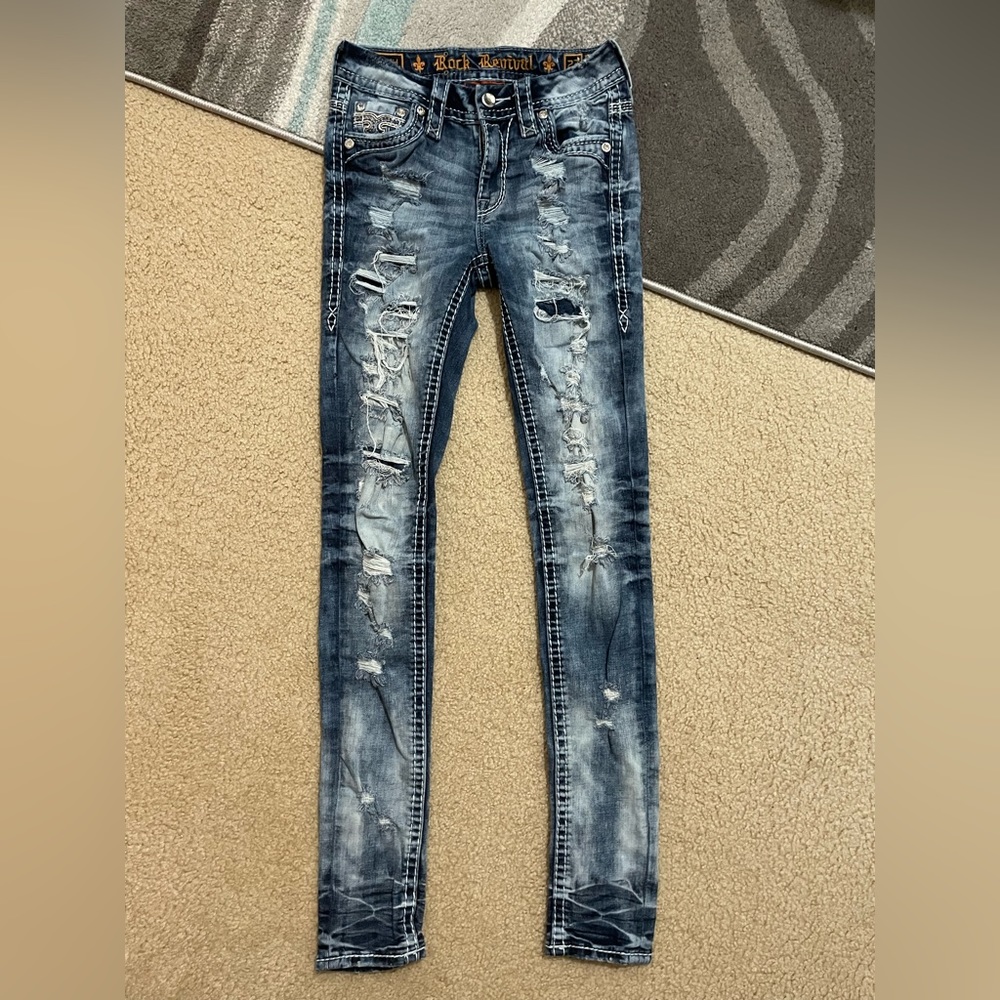 Women size 23 rock revival skinny jeans